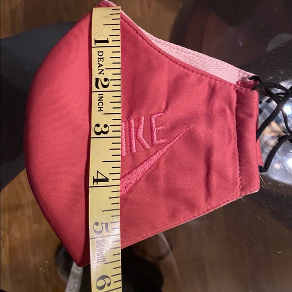 Nike Facemask - Picture 4 of 6